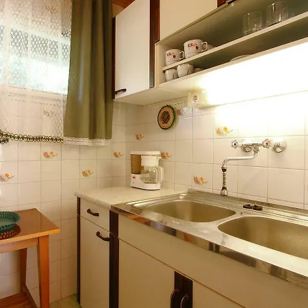 Alpesi faház Chalet Cabinette By Interhome *